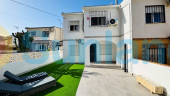 Resale - Townhouse - La Mata