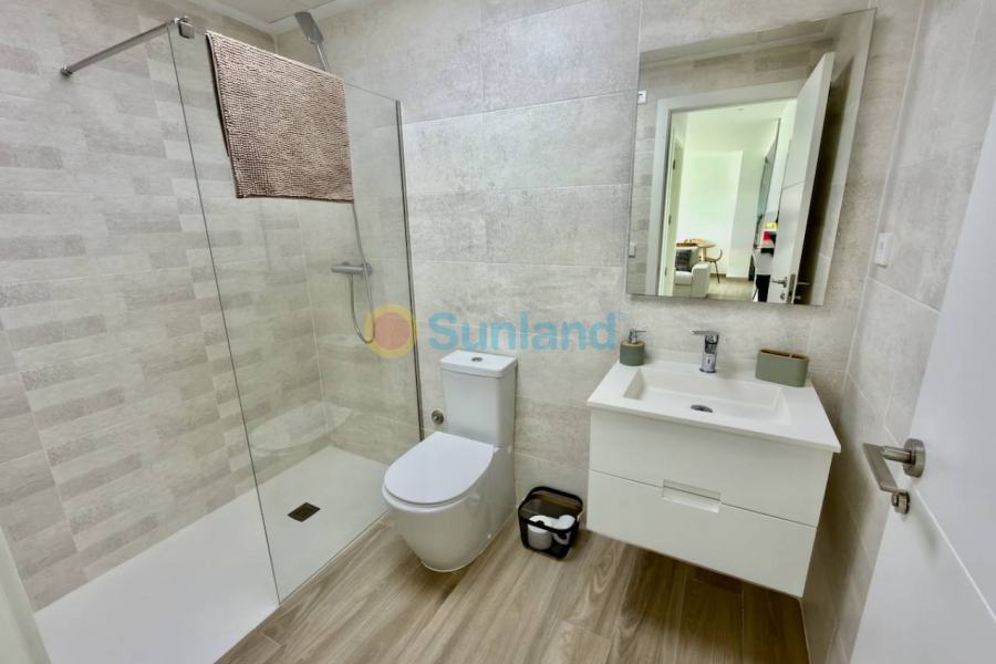 Resale - Apartment - Orihuela - Vistabella