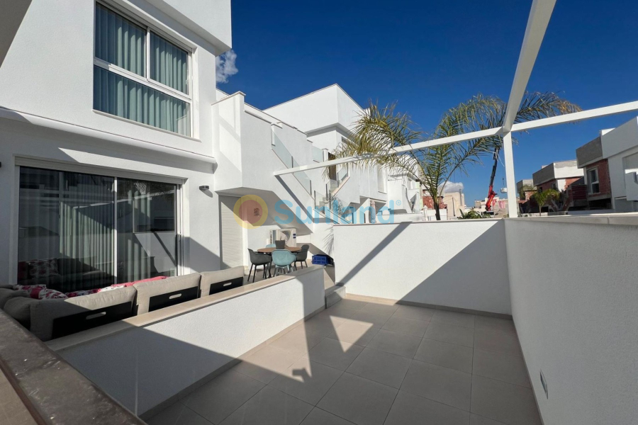 Resale - Apartment - Orihuela costa - 