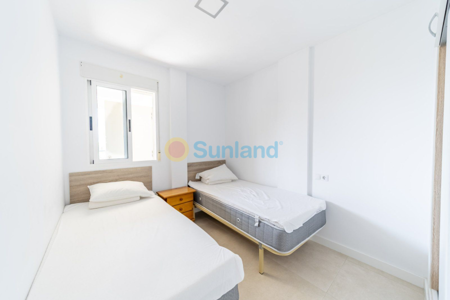 Resale - Apartamento - Torrevieja - Punta Prima