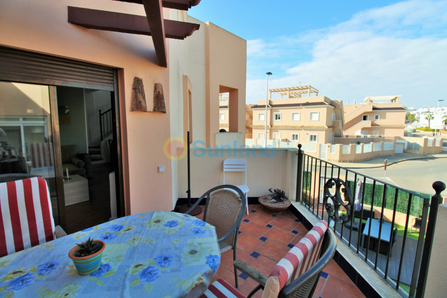 Resale - Apartment - Punta Prima - 