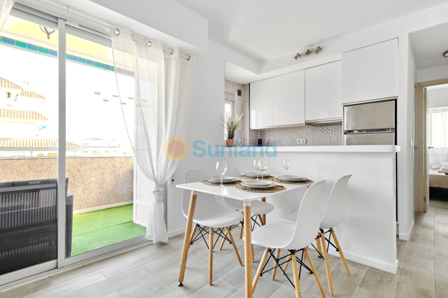 Verkauf - Apartment - Torrevieja - La Mata