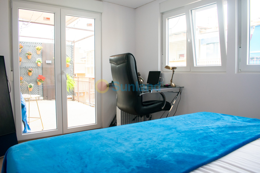 Resale - Apartment - Benidorm - Levante