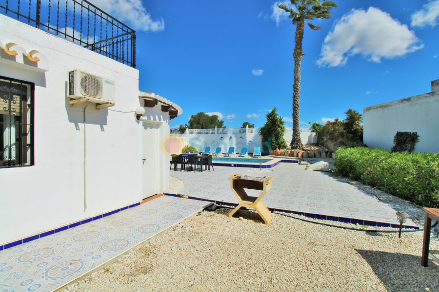 Segunda mano - Chalet - Villamartin