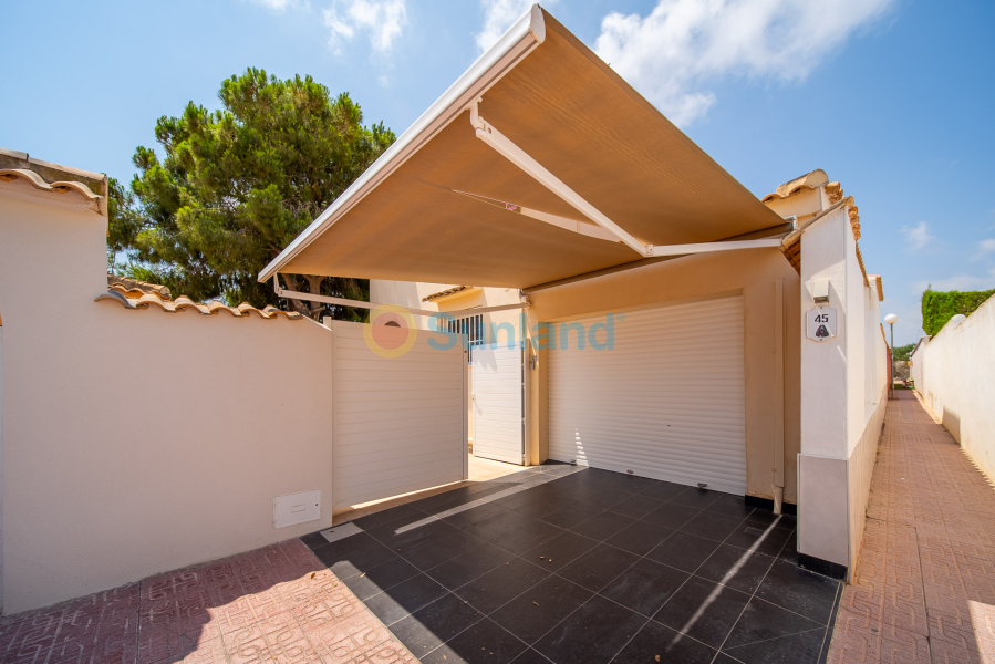 Brukte eiendommer - Villa - Orihuela Costa - La Florida