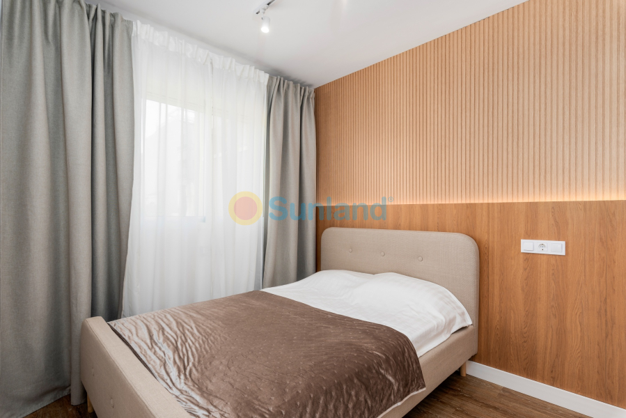 Resale - Apartment - Orihuela Costa - Los Altos