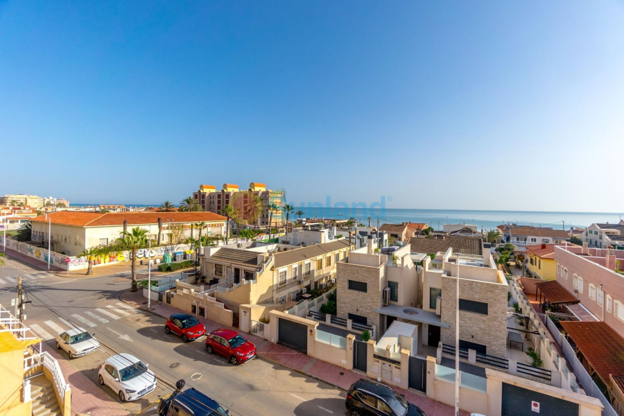 Resale - Apartment - Torrevieja - La Mata