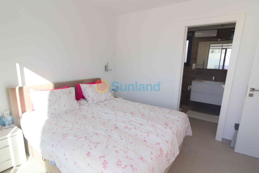 Resale - V - Benijofar