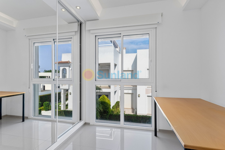 Använda fastigheter - Lägenhet - Ciudad Quesada - Doña Pepa