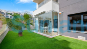 Resale - Apartment - Orihuela Costa - Villamartin