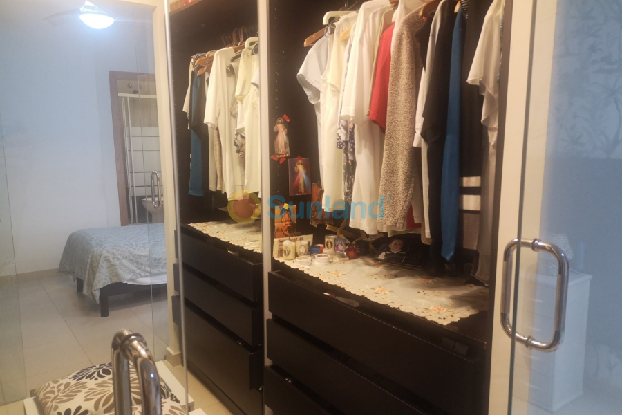 Resale - Apartment / flat - Los Montesinos