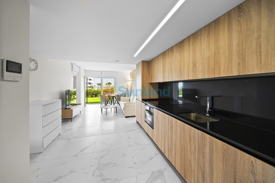 Resale - Apartamento - Torrevieja - Punta Prima