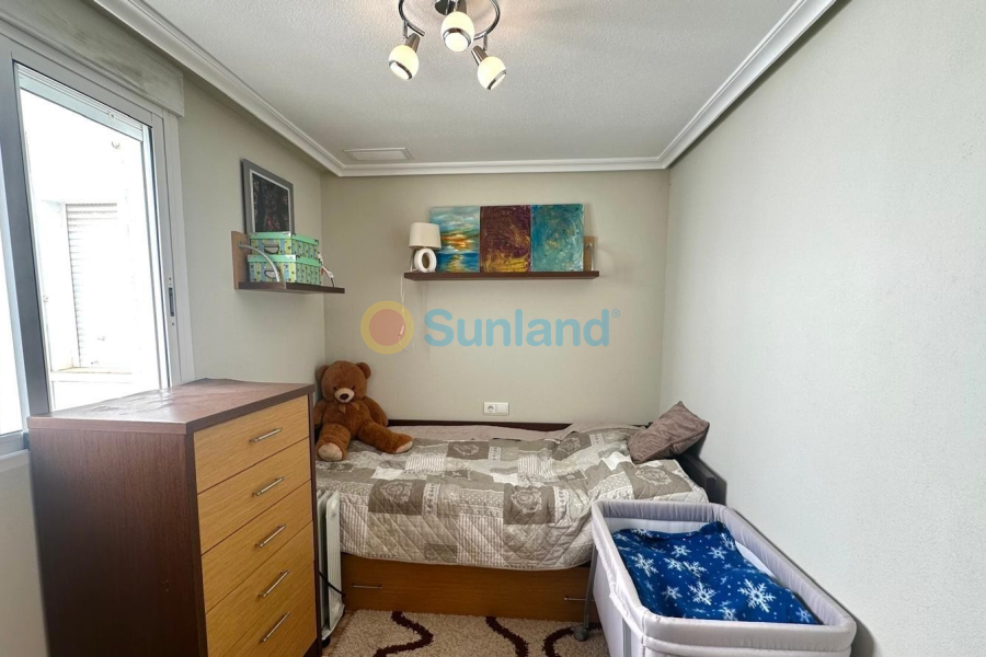 Resale - Apartment - Torrevieja - Curva del Palangre