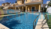 Resale - Villa - Orihuela Costa - La Zenia