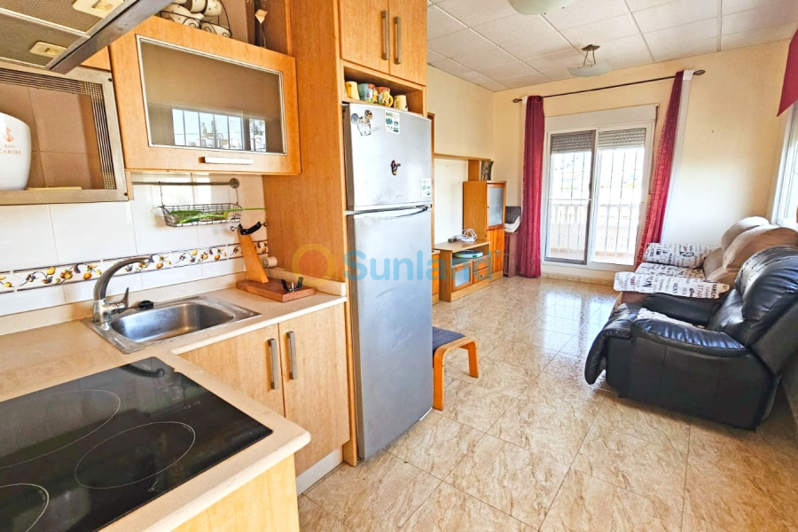 Resale - Apartment - Los Alcázares - 