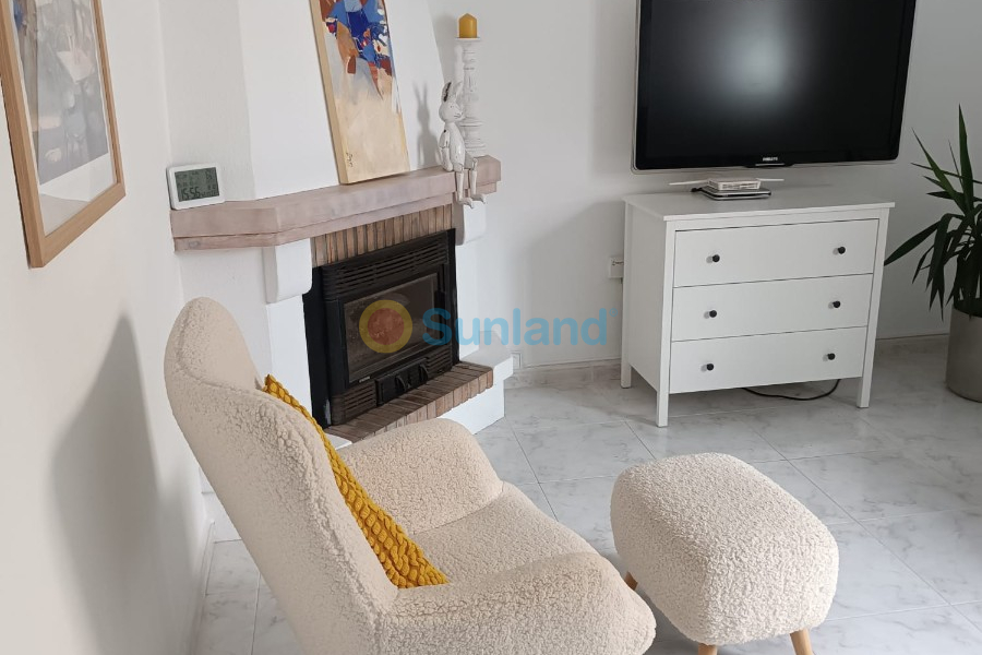 Segunda mano - Chalet - Torrevieja