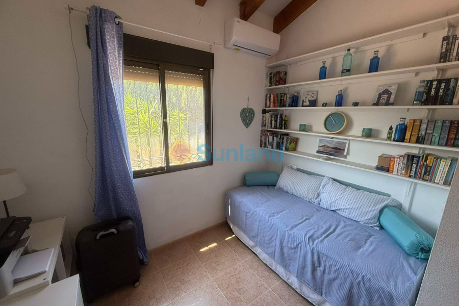 Resale - Country house - Dolores - 