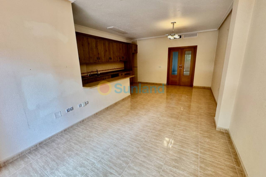 Resale - Apartment - Formentera del Segura - 