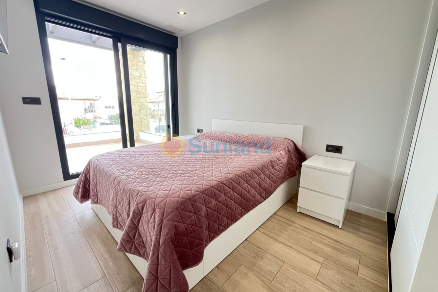 Resale - V - Playa Flamenca