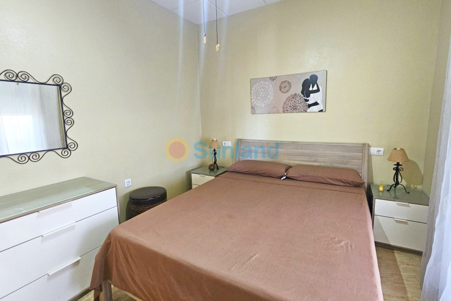 Resale - Apartment - Los Alcázares - 