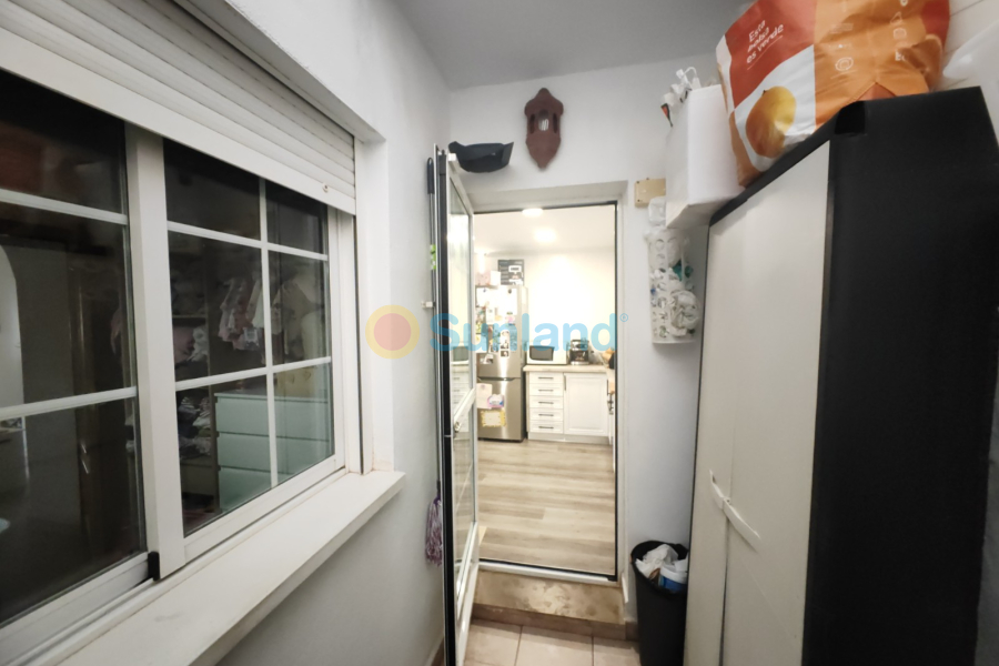 Segunda mano - Apartamento - Gran Alacant