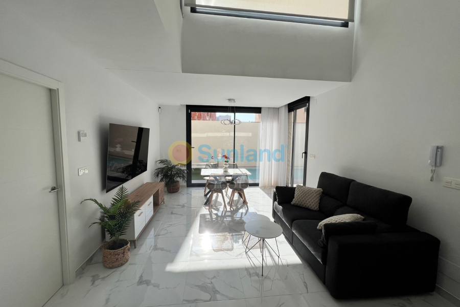 Brukte eiendommer - House - Detached Villa - Los Montesinos - Los Montesinos - Urb. La Herrada