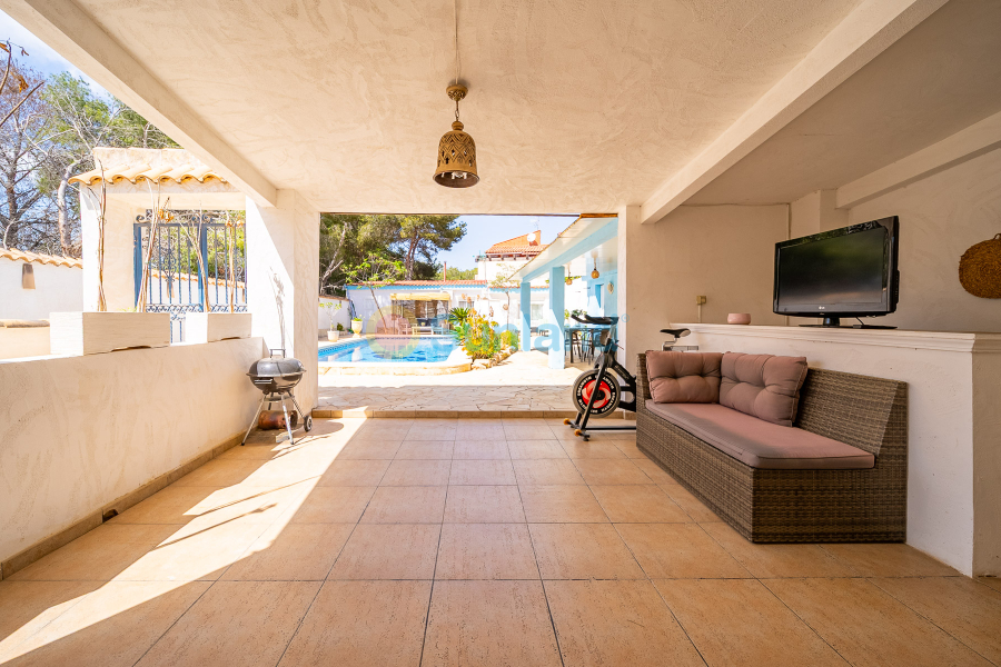 Resale - Villa - Torrevieja - Los Balcones