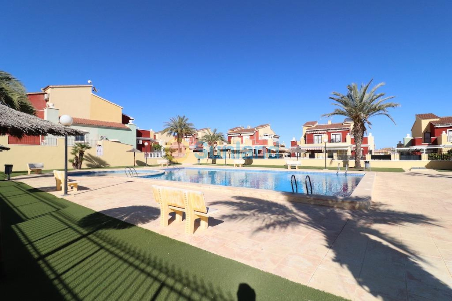 Вторичка - Terraced house - Torrevieja - Las Calas