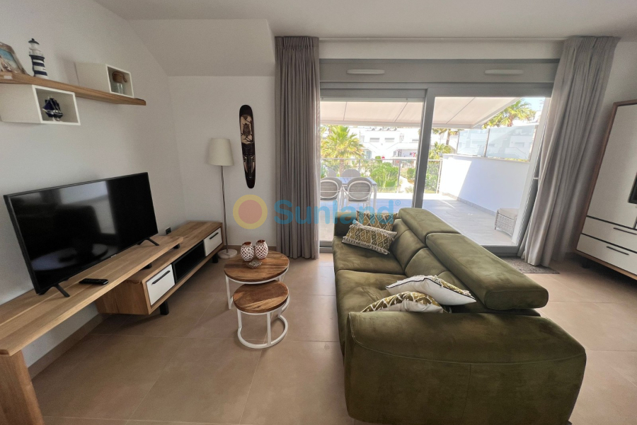 Använda fastigheter - Apartment flat - Entre Naranjos Vistabella Golf