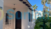 Resale - Villa - Orihuela Costa - Los Dolses