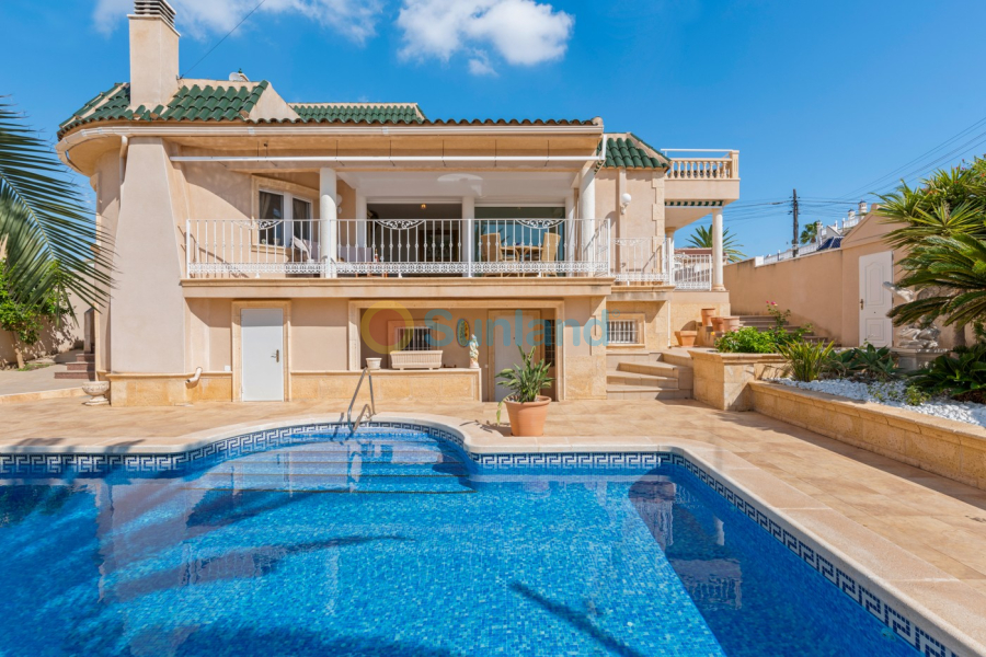 Resale - Detached Villa - Ciudad Quesada - Central Quesada