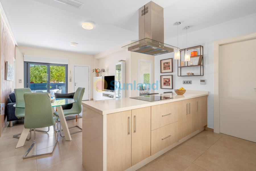 Resale - Townhouse - Formentera del Segura - 