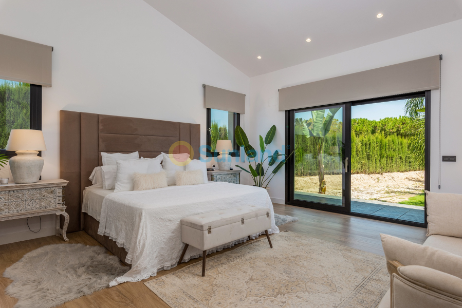 Resale - Villa - Elche/Elx