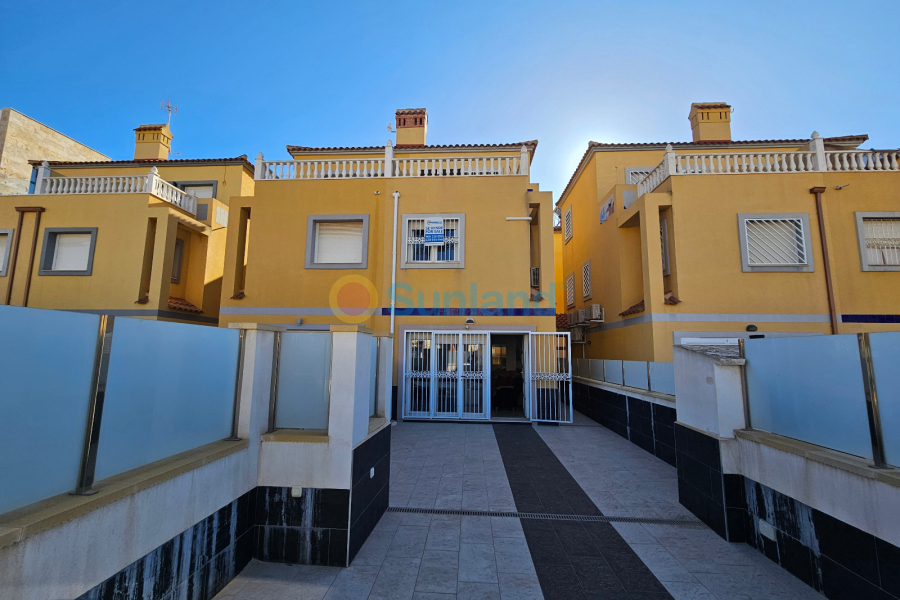 Resale - Villa - La Zenia - Marco Polo