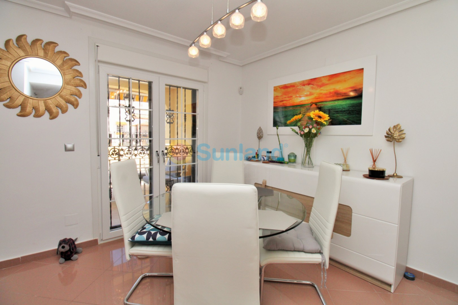 Brukte eiendommer - Villa - Villamartin - Los Dolses