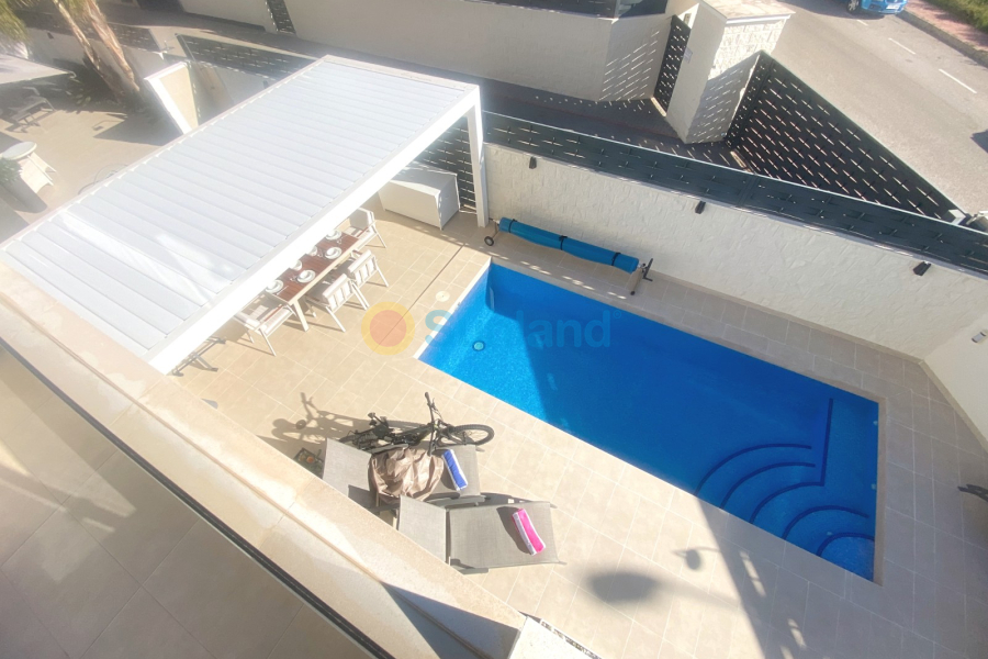 Använda fastigheter - Villa - Ciudad Quesada - Pueblo Bravo