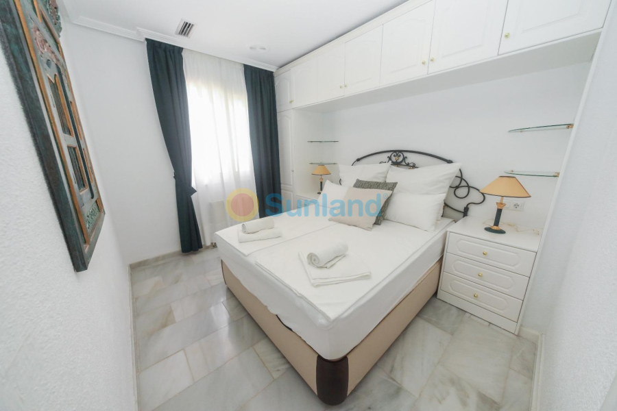 Resale - Villa - Orihuela Costa - Dehesa De Campoamor