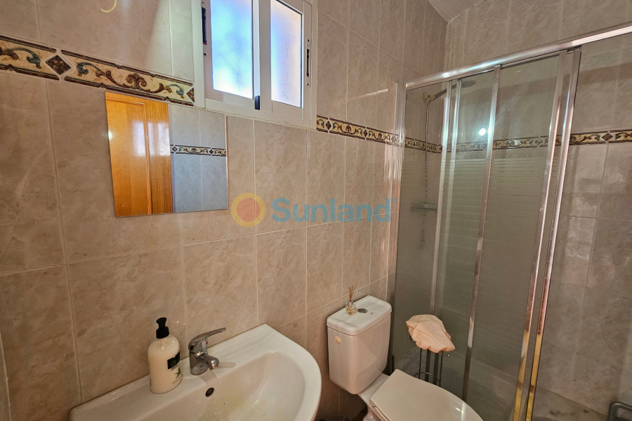 Resale - Apartment - La Zenia - Amapolas