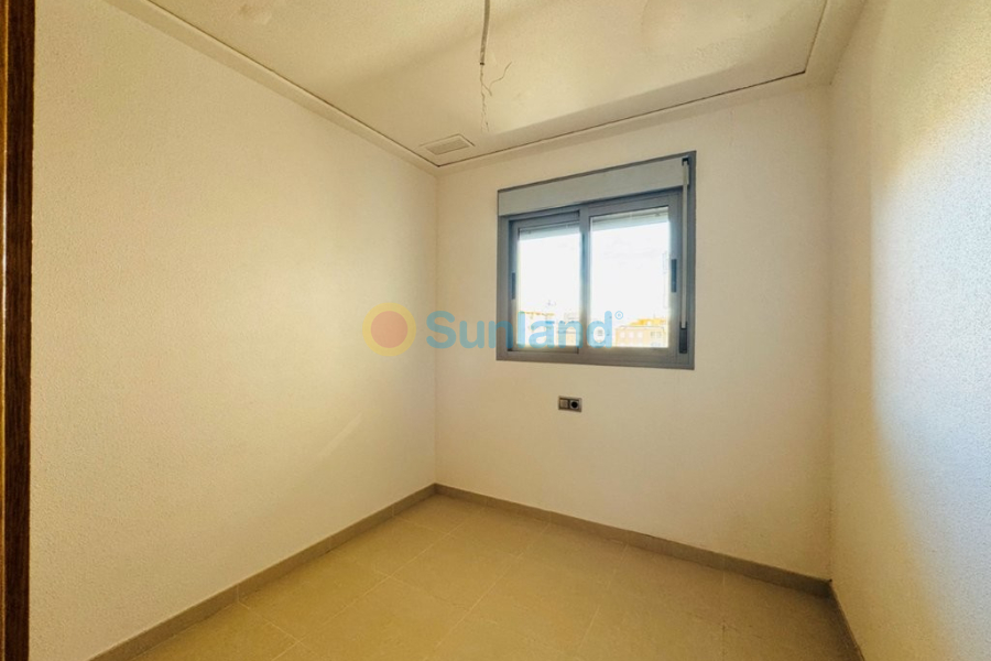 Verkauf - Apartment - La Mata