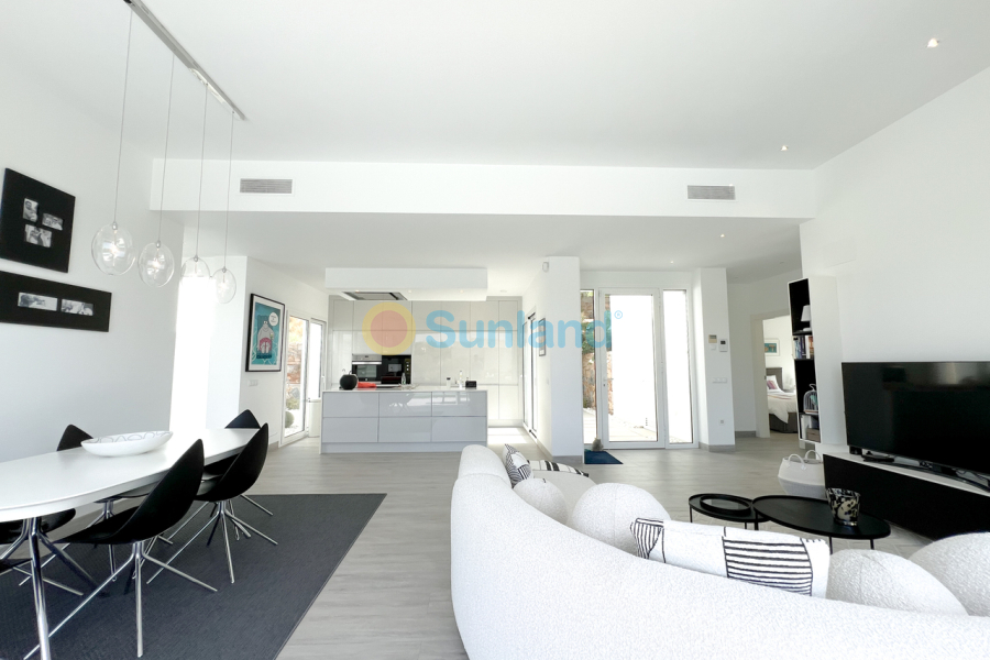 Använda fastigheter - V - Las Colinas Golf Resort