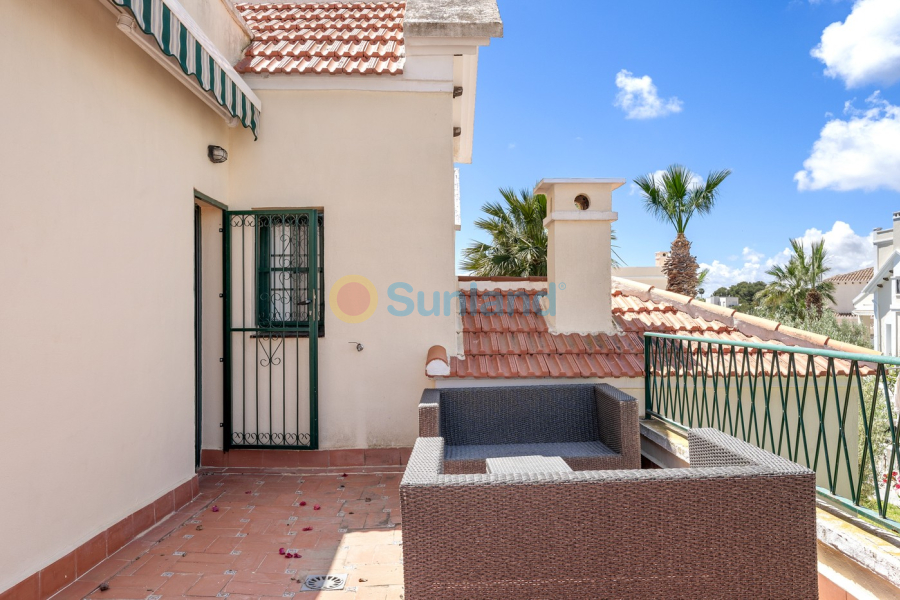 Segunda mano - Chalet - Orihuela Costa - Los Dolses