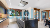Resale - Villa - Elche/Elx