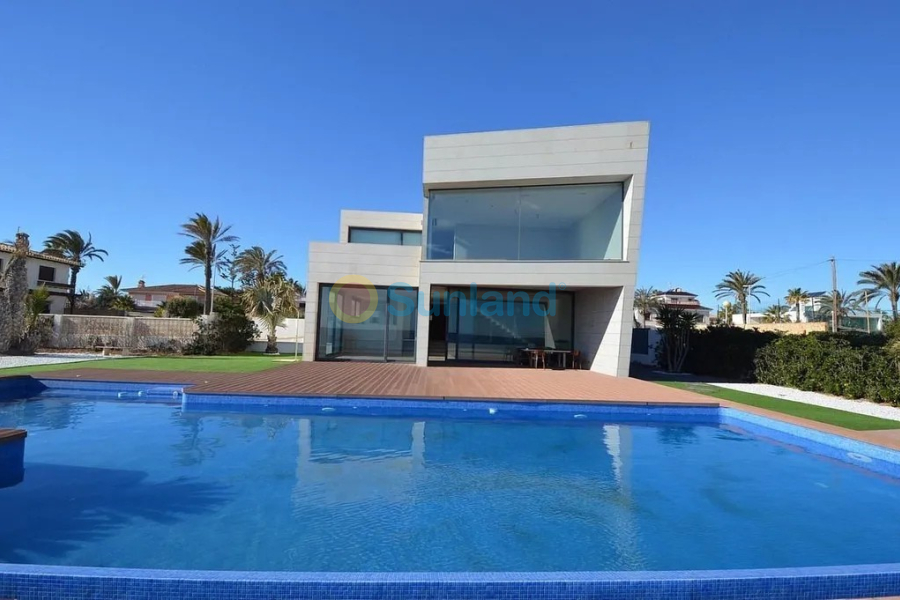 Resale - Villa - Orihuela Costa - Cabo Roig