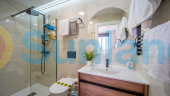 Resale - Apartamento - Torrevieja - Punta Prima