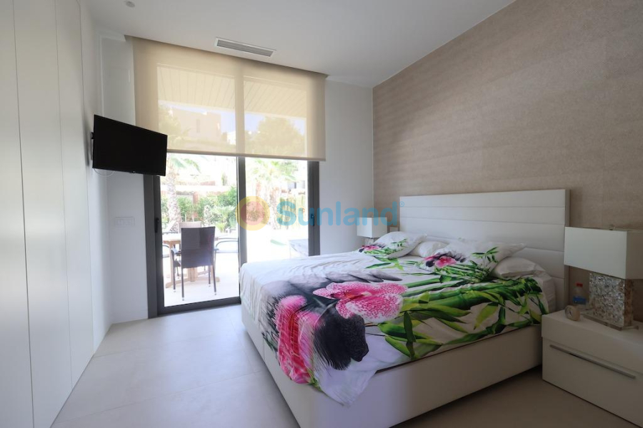 Resale - Villa - San Miguel De Salinas - Las Colinas golf and beach resort