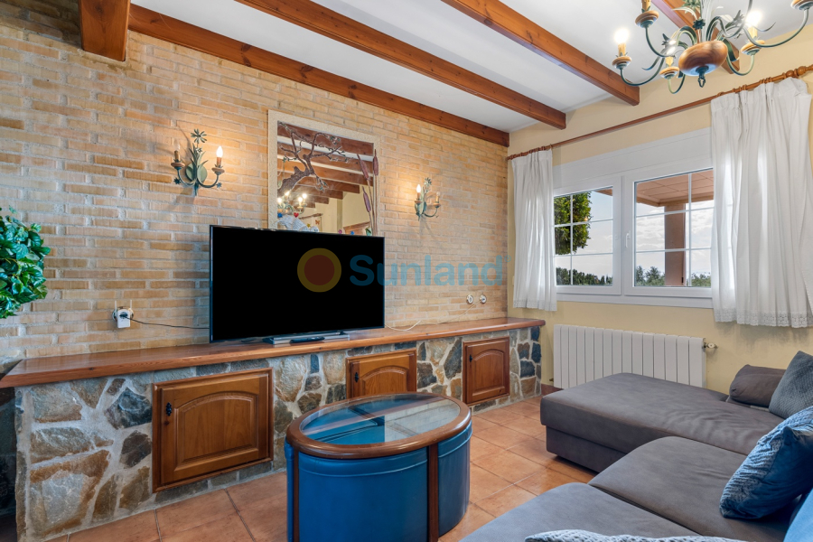 Resale - Villa - Elche/Elx