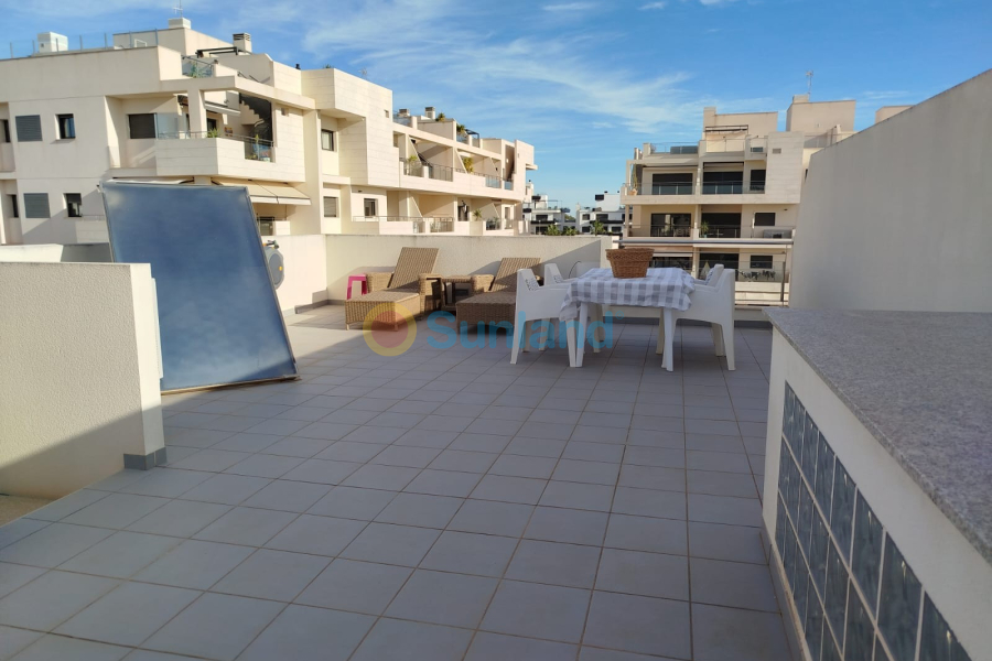 Resale - Villa - Orihuela Costa - Los Dolses