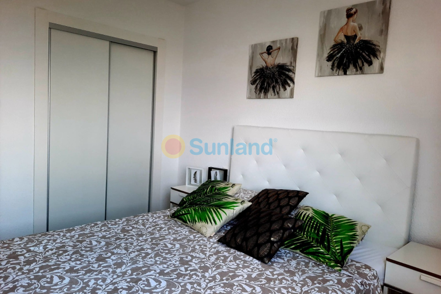 Resale - Apartment - Santa Pola - Gran Alacant