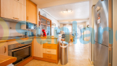 Resale - Casa de Pueblo - Torrevieja - Aguas Nuevas