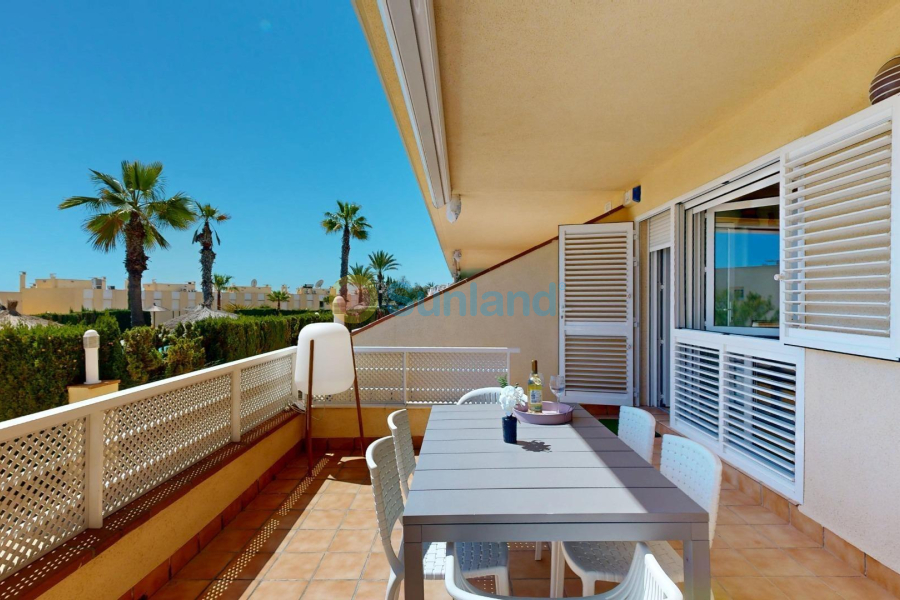 Använda fastigheter - Lägenhet - Orihuela Costa - Campoamor